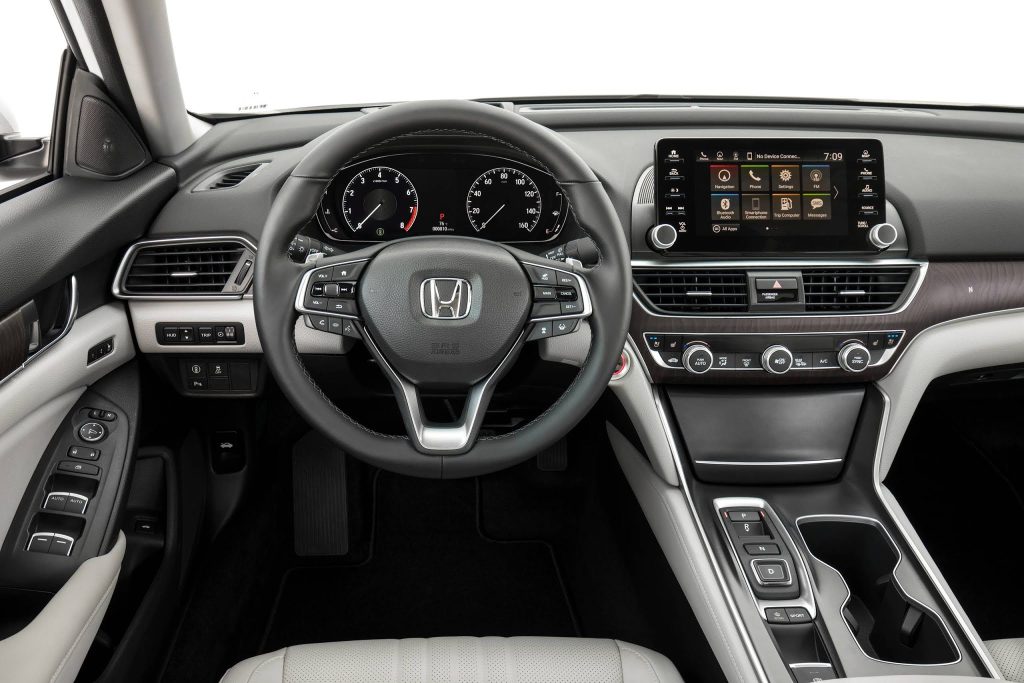 Honda Accord 2022 painel